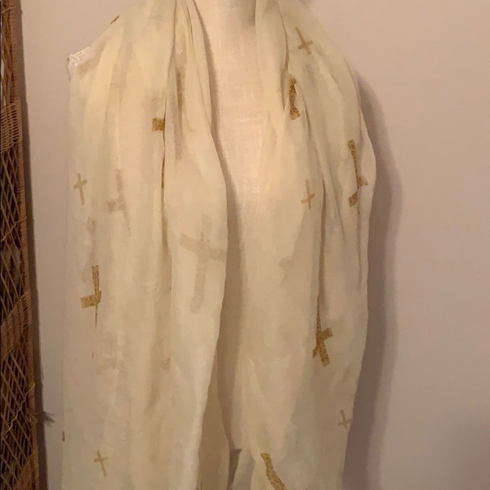 Cross scarf